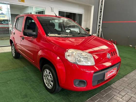 FIAT UNO 1.0 EVO VIVACE 8V FLEX 4P MANUAL FIAT UNO 1.0 EVO VIVACE 8V FLEX 4P MANUAL
